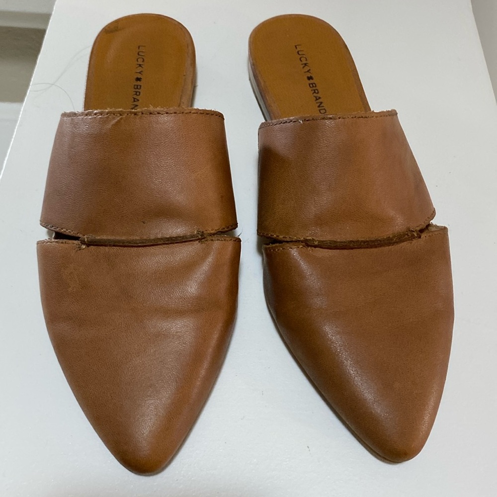 Lucky brand flats